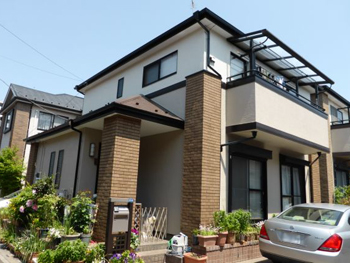 一級建築士　女性　リフォーム　小さなリフォームからキッチン、浴室、トイレなどの水まわりリフォーム、耐震リフォーム、バリアフリーなどお考えの方、リノベーションをご検討中の方など、お気軽にご相談ください。