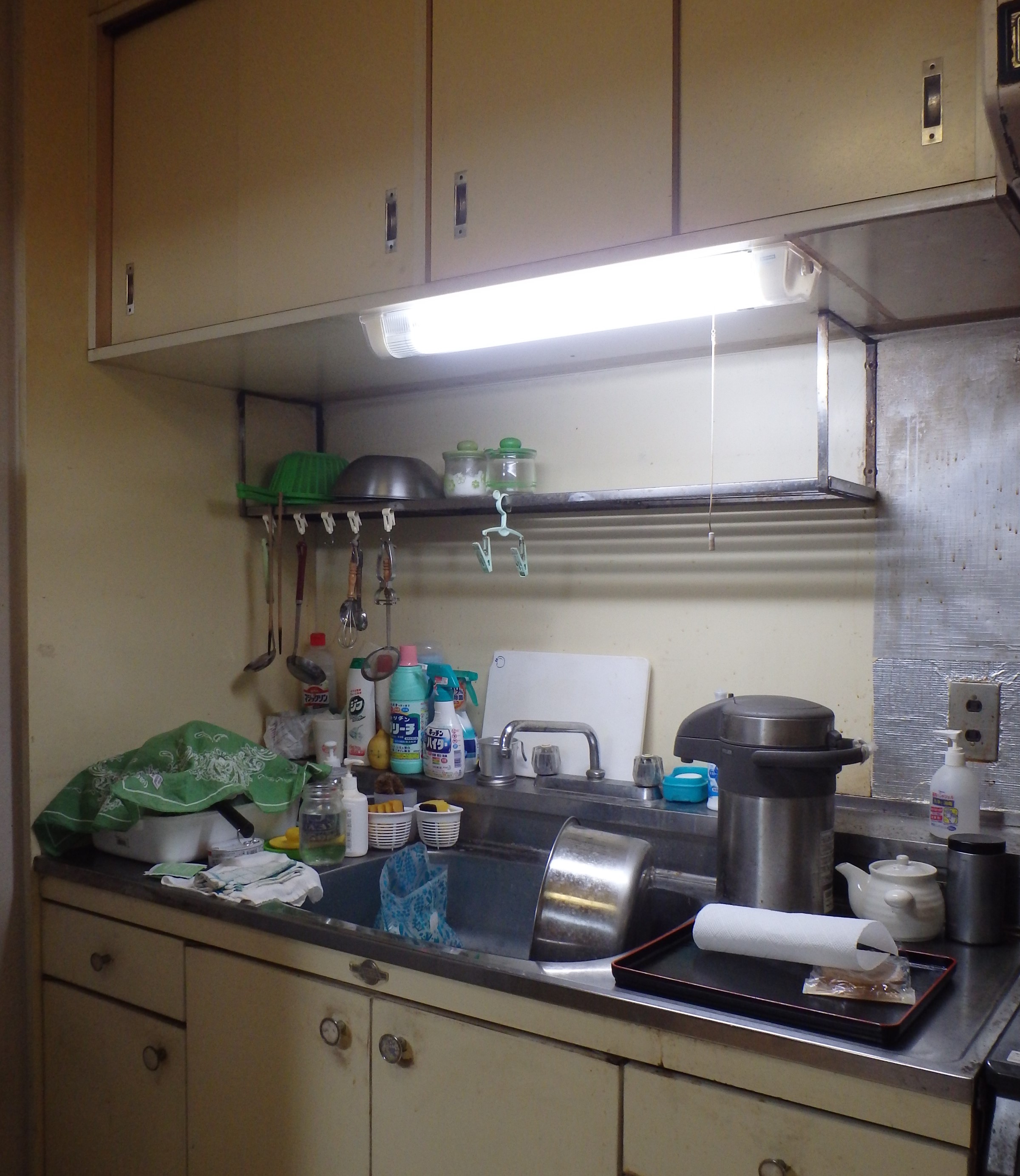 2107_before_kitchen05_.JPG